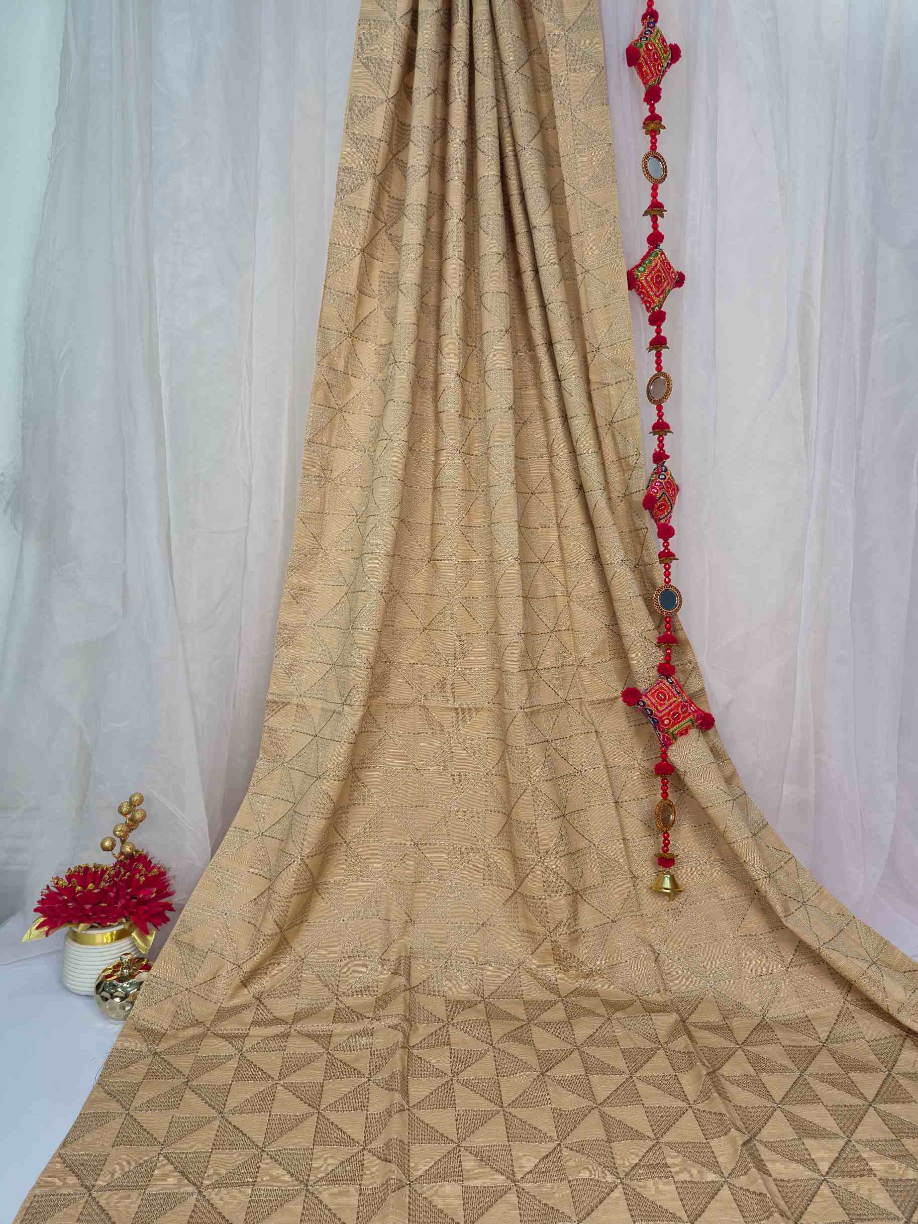 Falak-e-Noor Embroidered Shawl