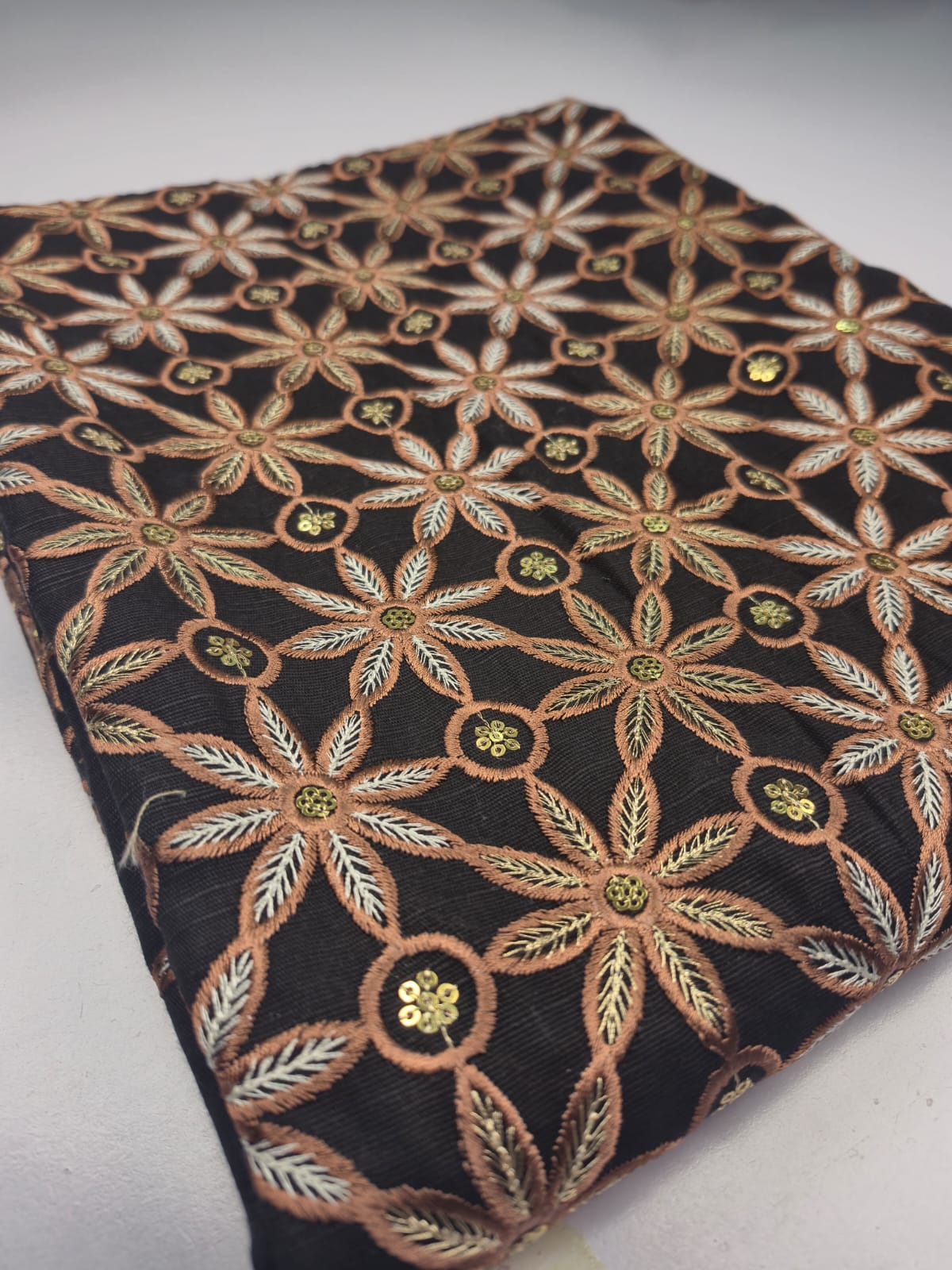 Noor-e-Sahar Embroidered Shawl
