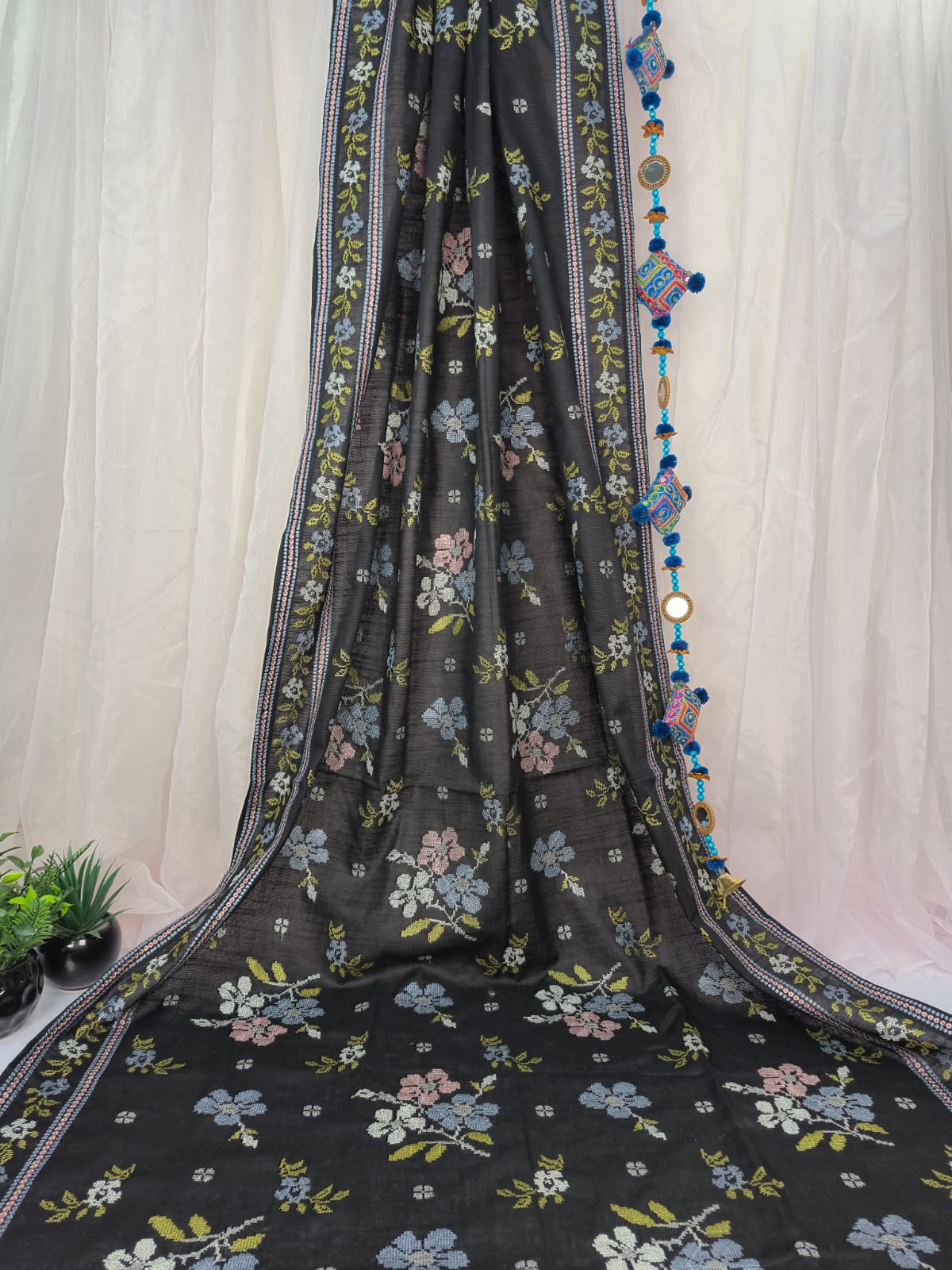 Aks-e-Bahar Embroidered Shawl