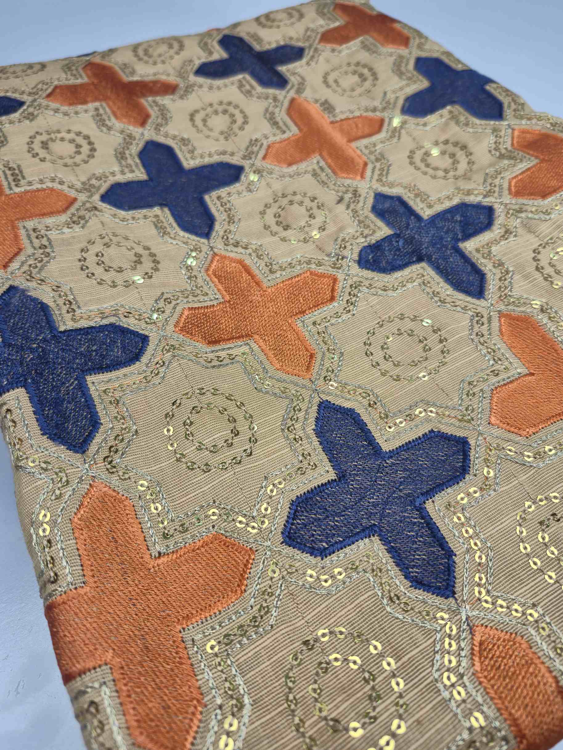 Noor-e-Zarqa Embroidered Shawl